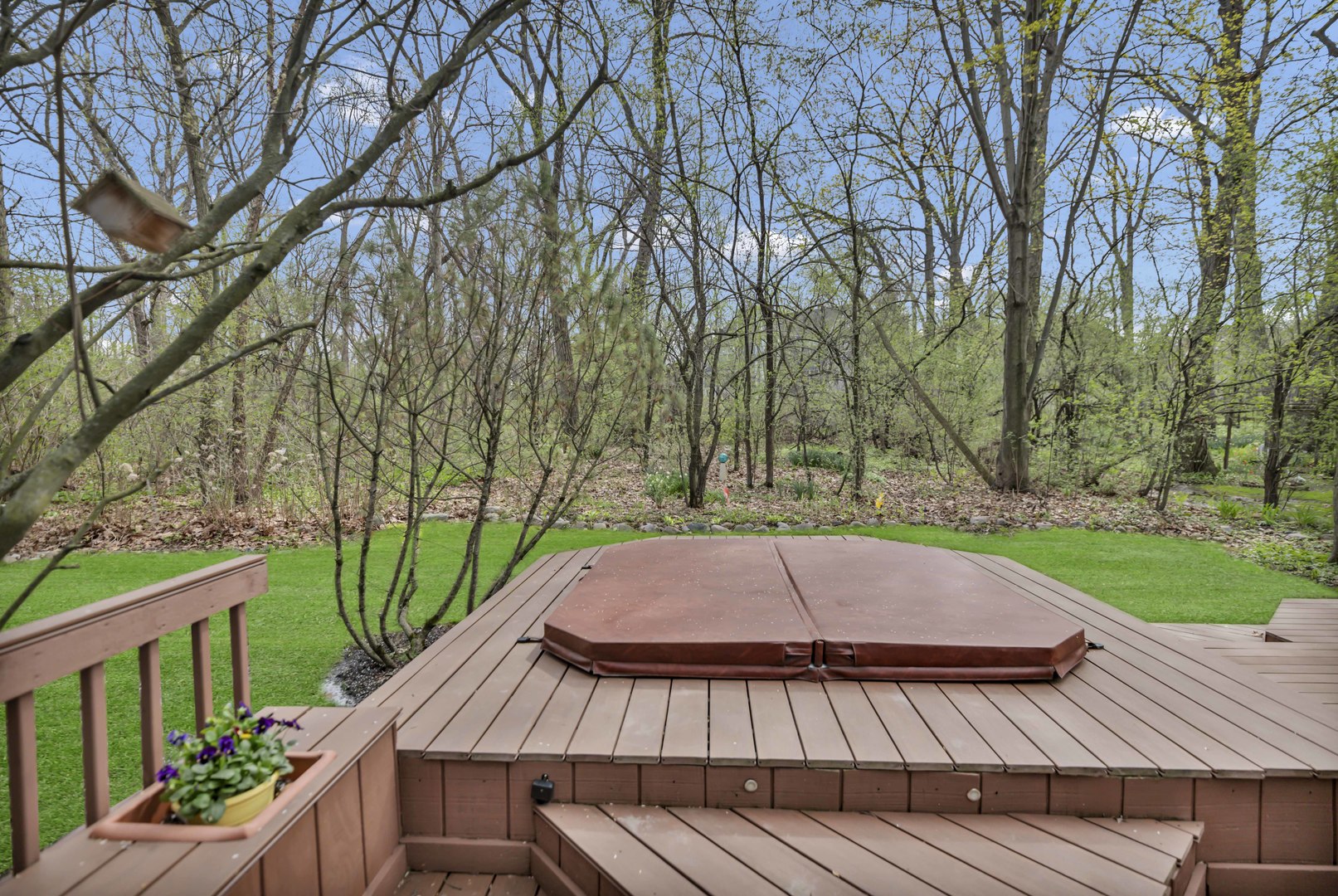 713 Hackberry Court, Bartlett, IL 60103