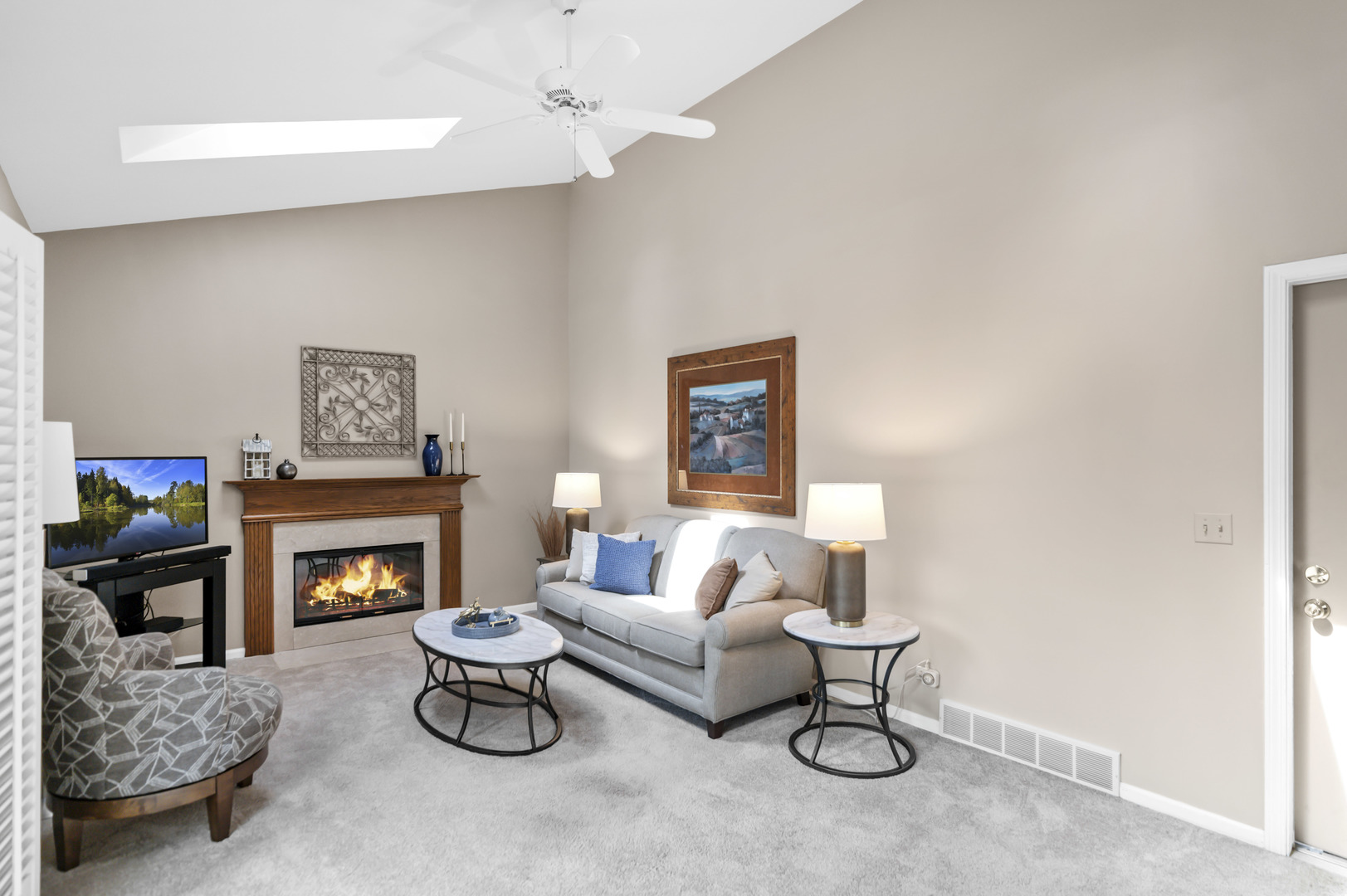 713 Hackberry Court, Bartlett, IL 60103