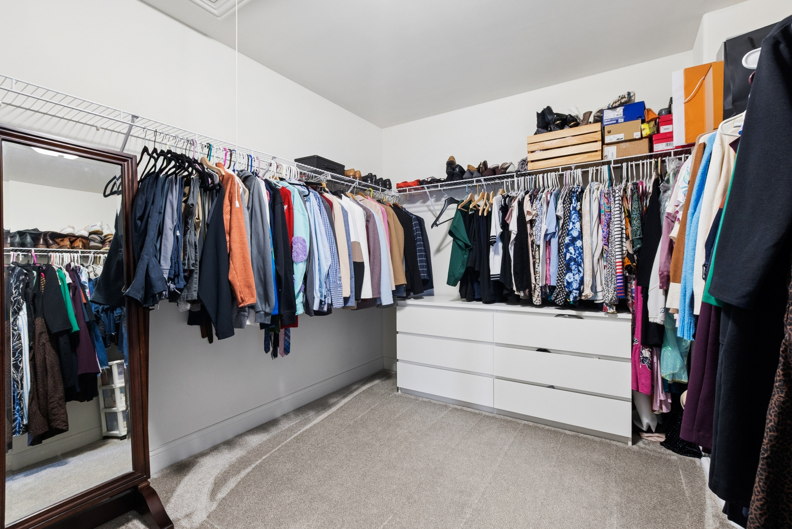 10835 Scarlet Drive, Orland Park, IL 60467