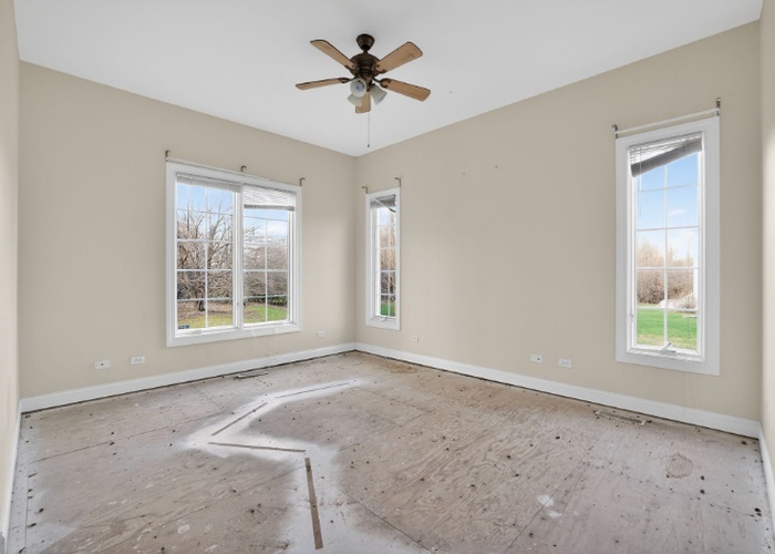 2113 Elgin Road, Barrington, IL 60010