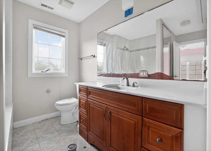 2113 Elgin Road, Barrington, IL 60010