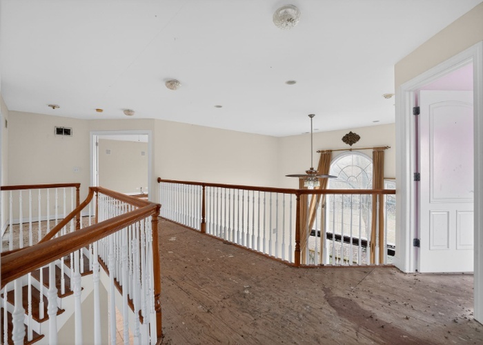 2113 Elgin Road, Barrington, IL 60010