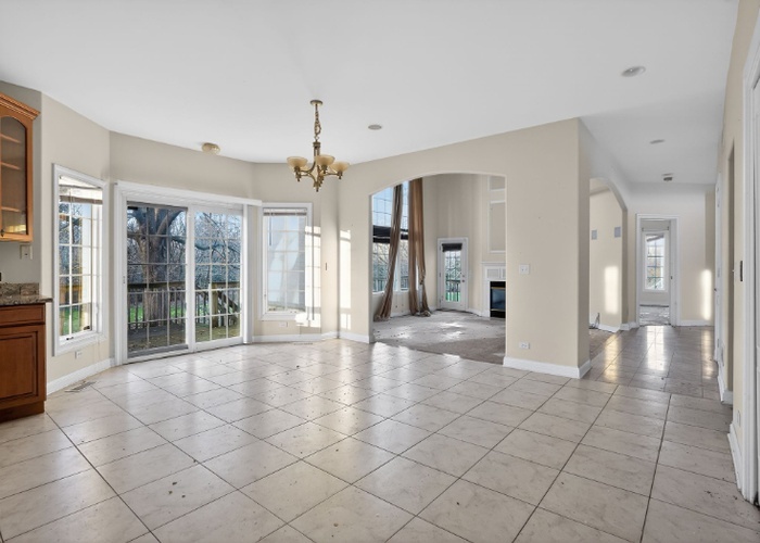 2113 Elgin Road, Barrington, IL 60010