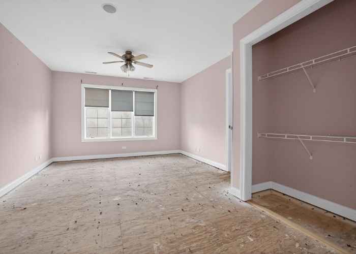 2113 Elgin Road, Barrington, IL 60010