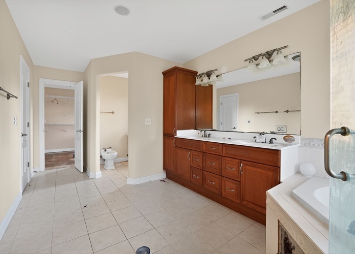 2113 Elgin Road, Barrington, IL 60010