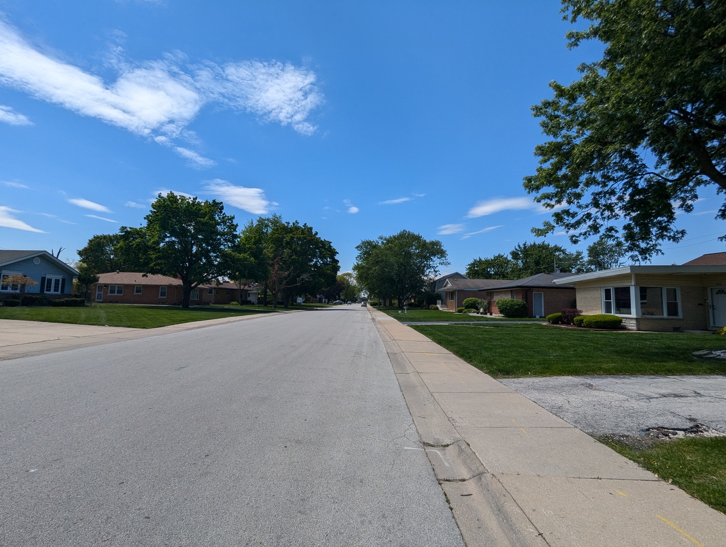 480 E 163rd Street, South Holland, IL 60473