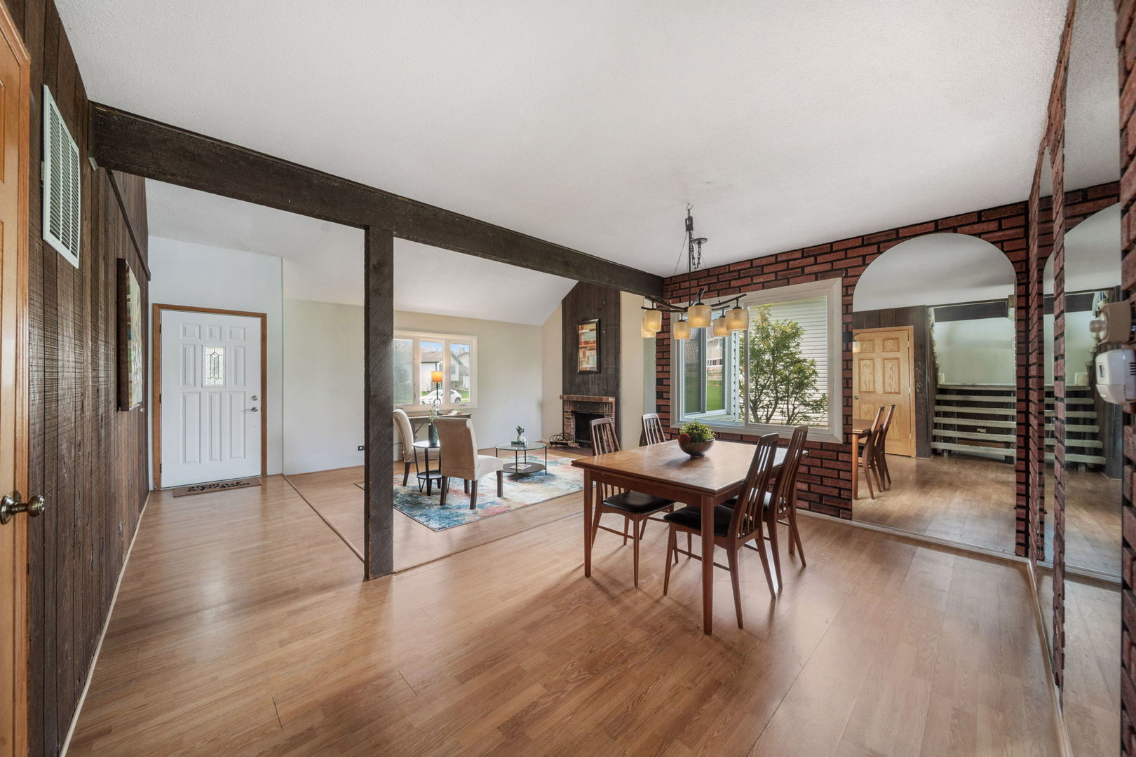 1217 Citation Lane, Hanover Park, IL 60133