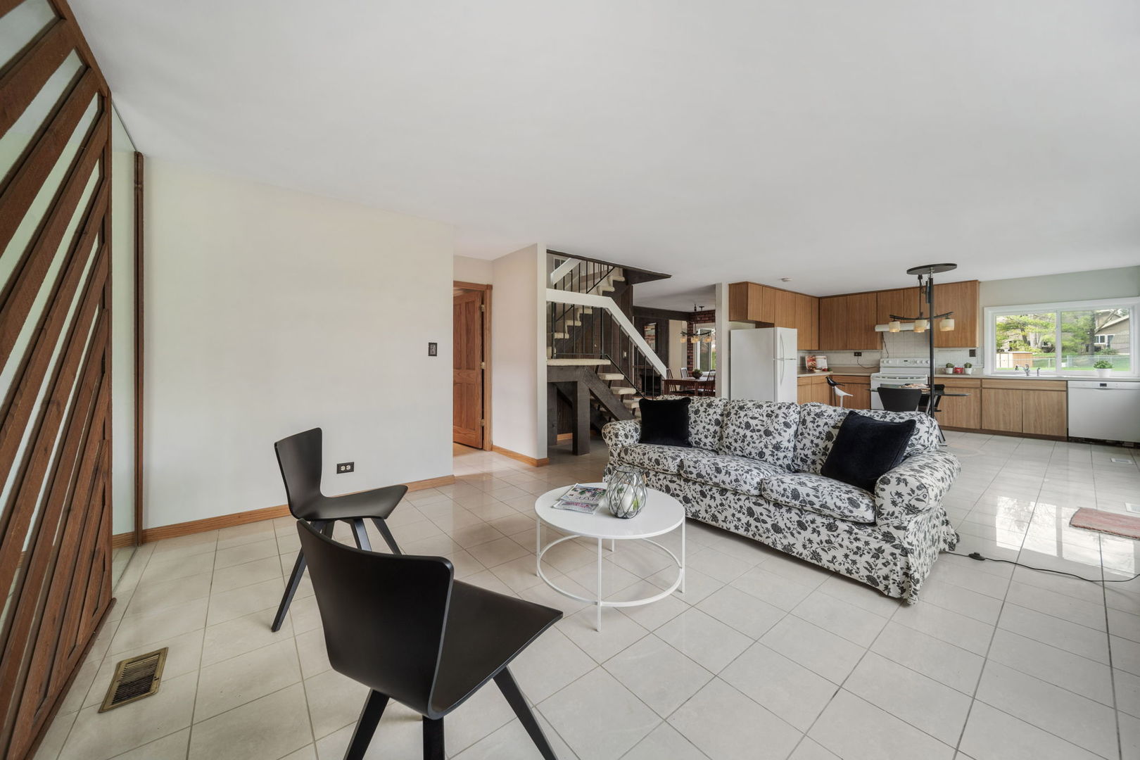 1217 Citation Lane, Hanover Park, IL 60133