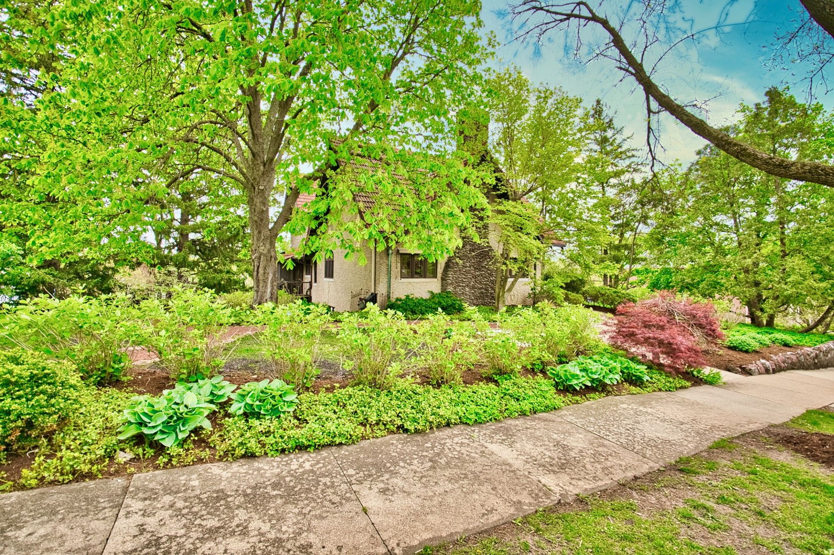 104 N Julian Street, Naperville, IL 60540