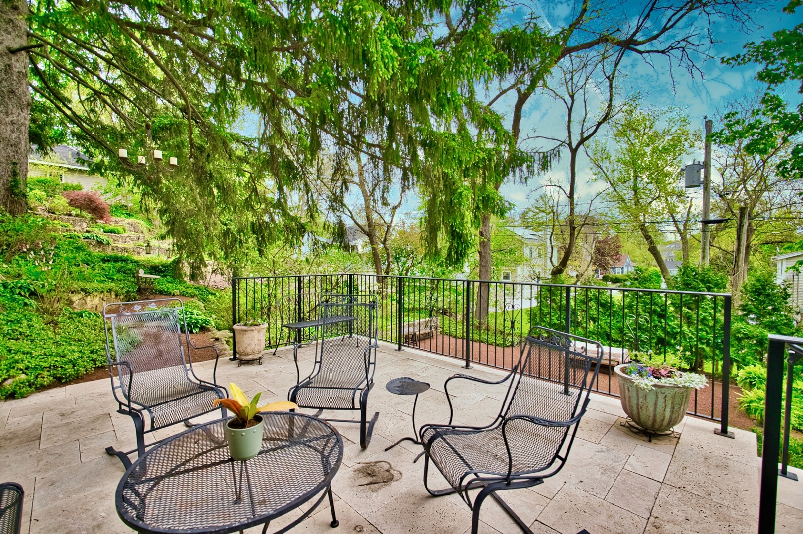 104 N Julian Street, Naperville, IL 60540