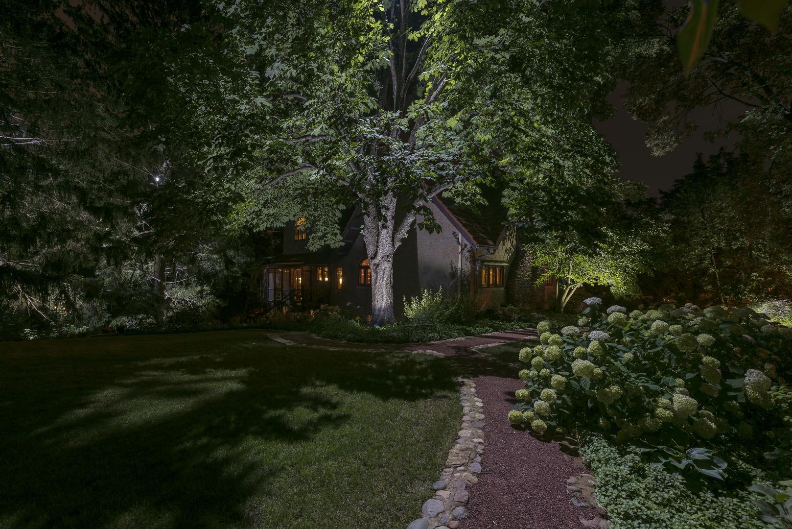 104 N Julian Street, Naperville, IL 60540