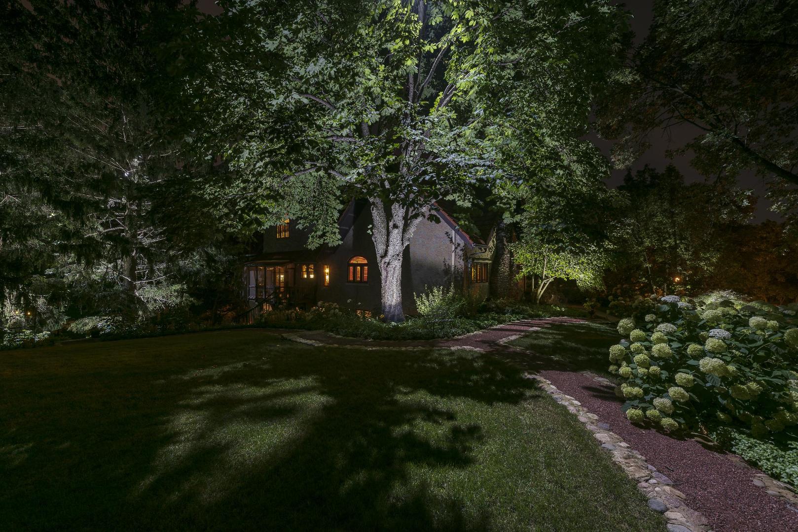 104 N Julian Street, Naperville, IL 60540