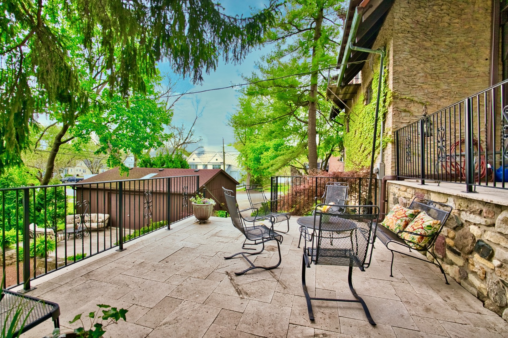 104 N Julian Street, Naperville, IL 60540