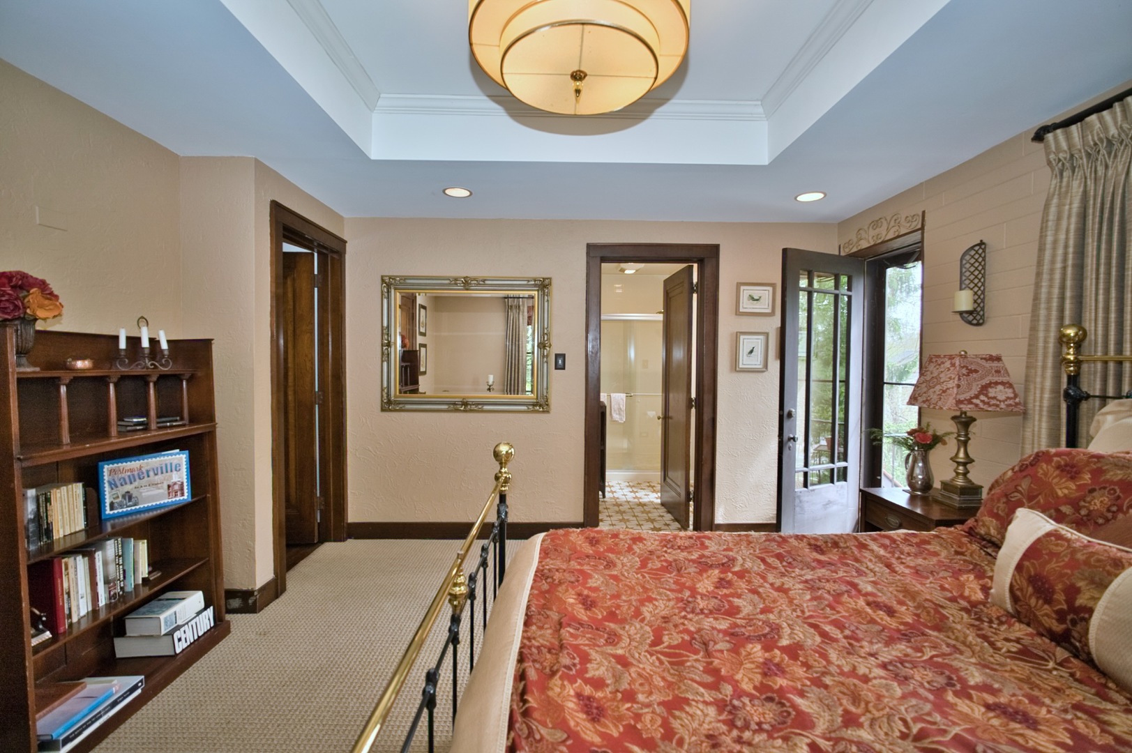 104 N Julian Street, Naperville, IL 60540