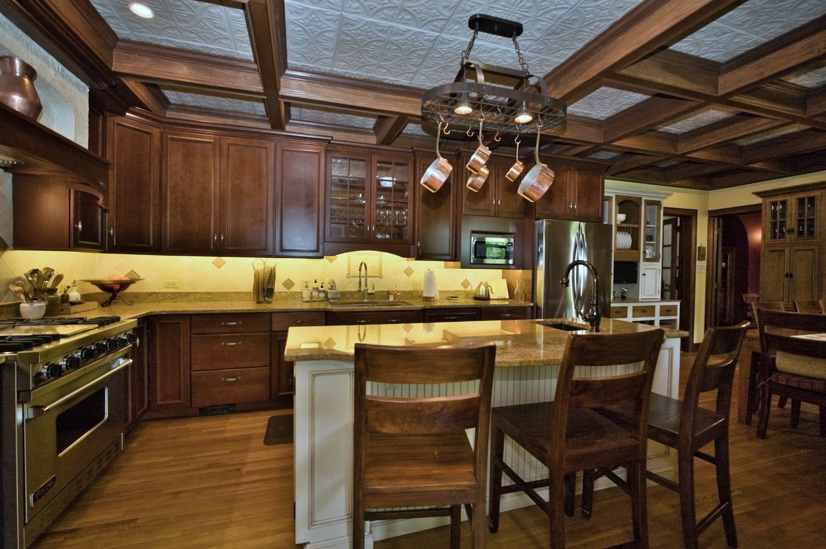 104 N Julian Street, Naperville, IL 60540