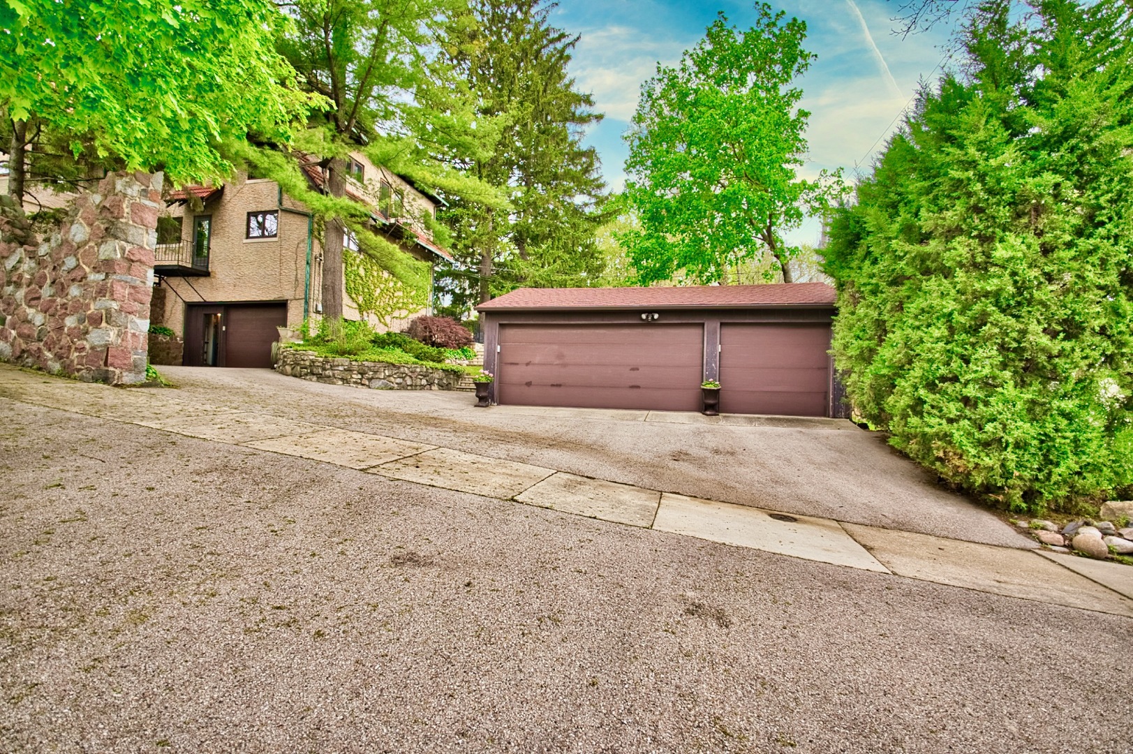 104 N Julian Street, Naperville, IL 60540