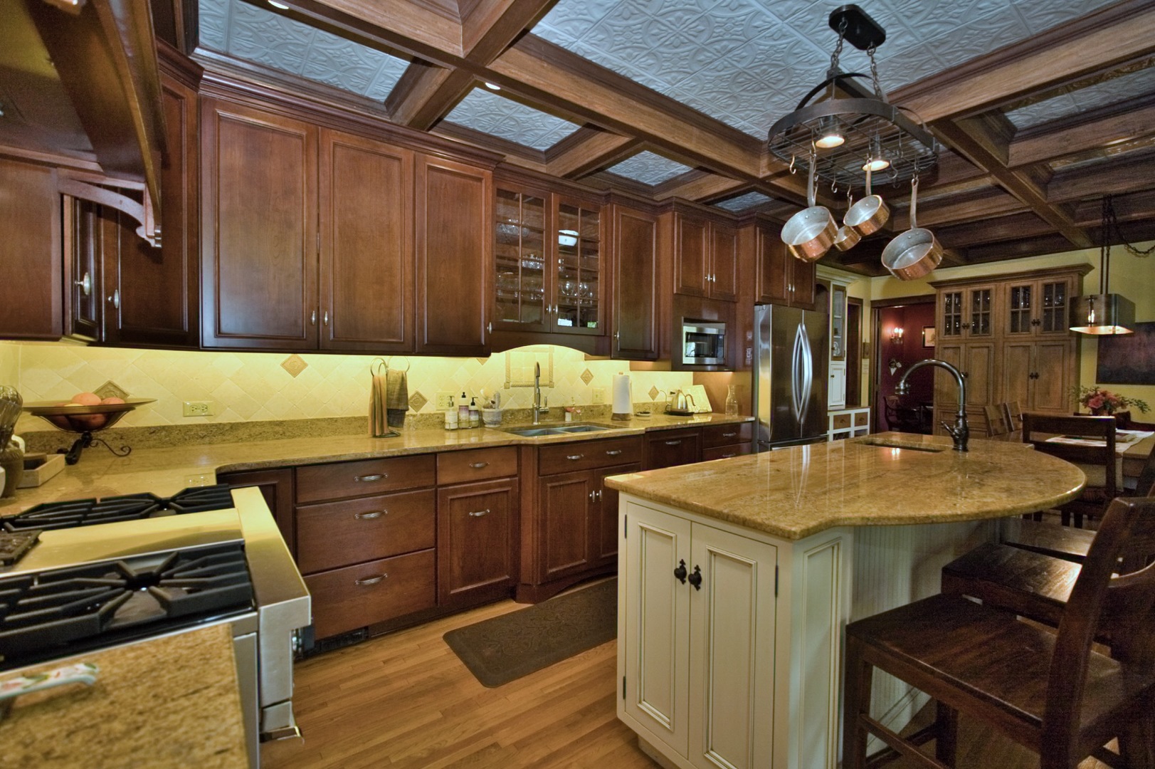 104 N Julian Street, Naperville, IL 60540