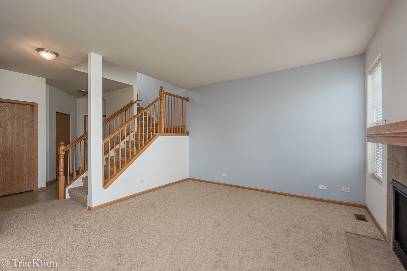 104 Concord Drive, Oswego, IL 60543