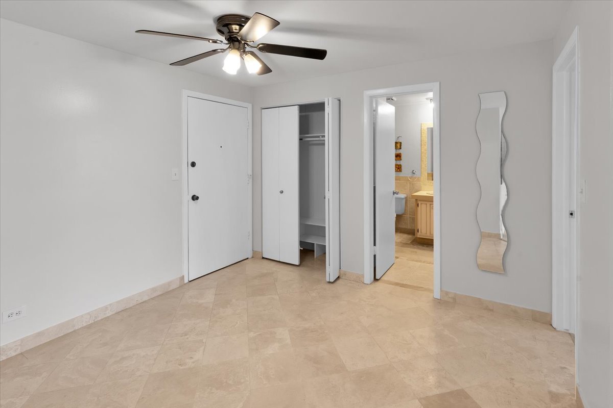 2333 N Neva Avenue #306C, Chicago, IL 60707