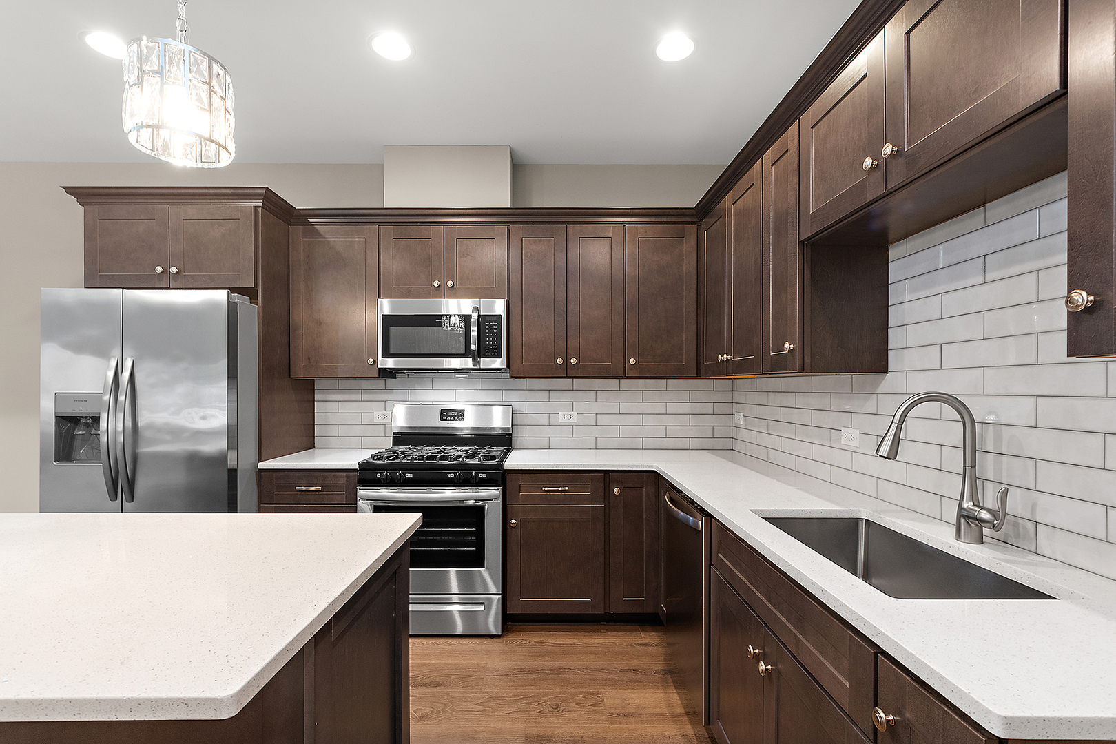 628 Prairie Crossing Drive, New Lenox, IL 60451