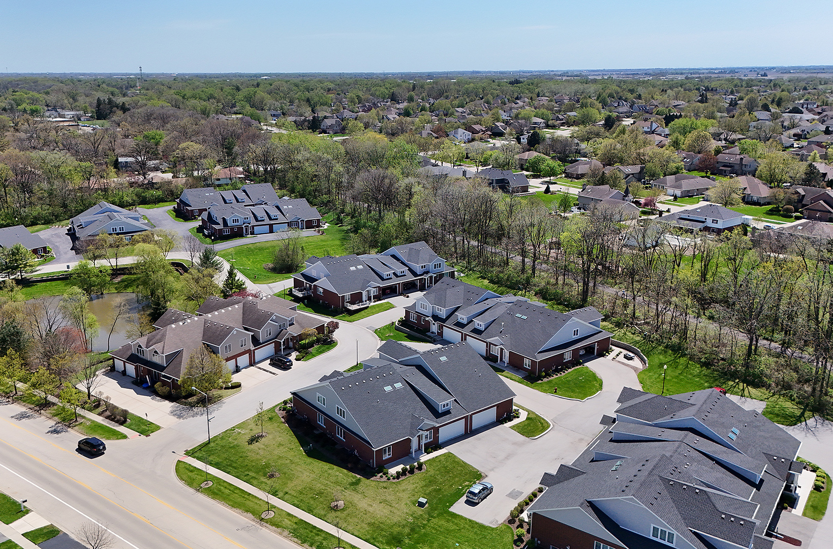 628 Prairie Crossing Drive, New Lenox, IL 60451