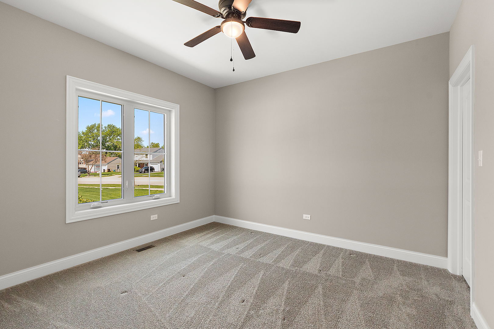 628 Prairie Crossing Drive, New Lenox, IL 60451