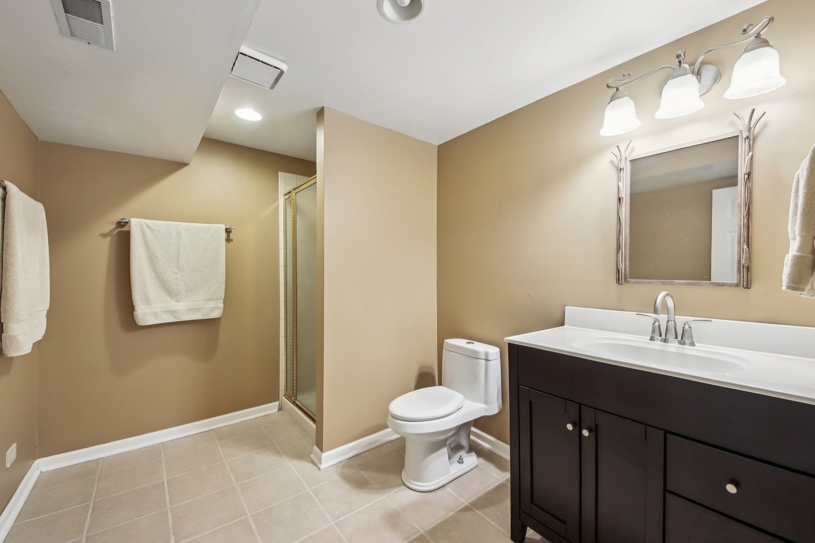 384 Whitney Drive, Barrington, IL 60010