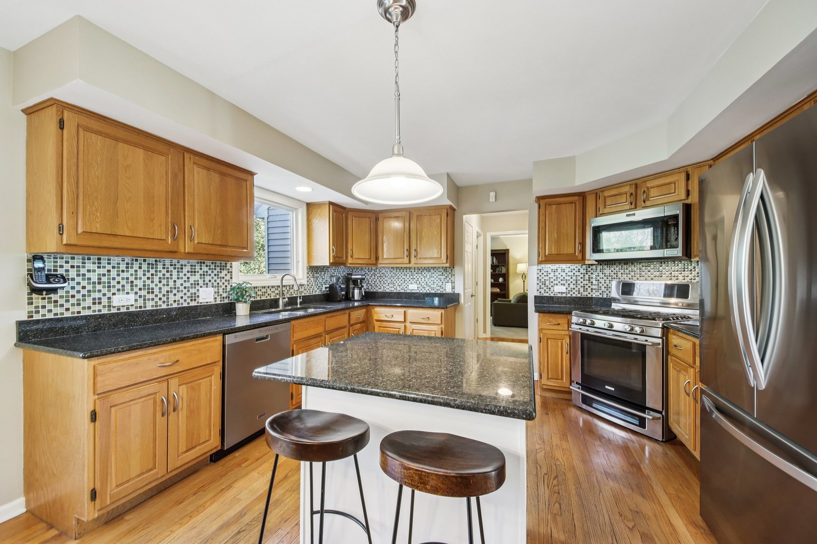 384 Whitney Drive, Barrington, IL 60010