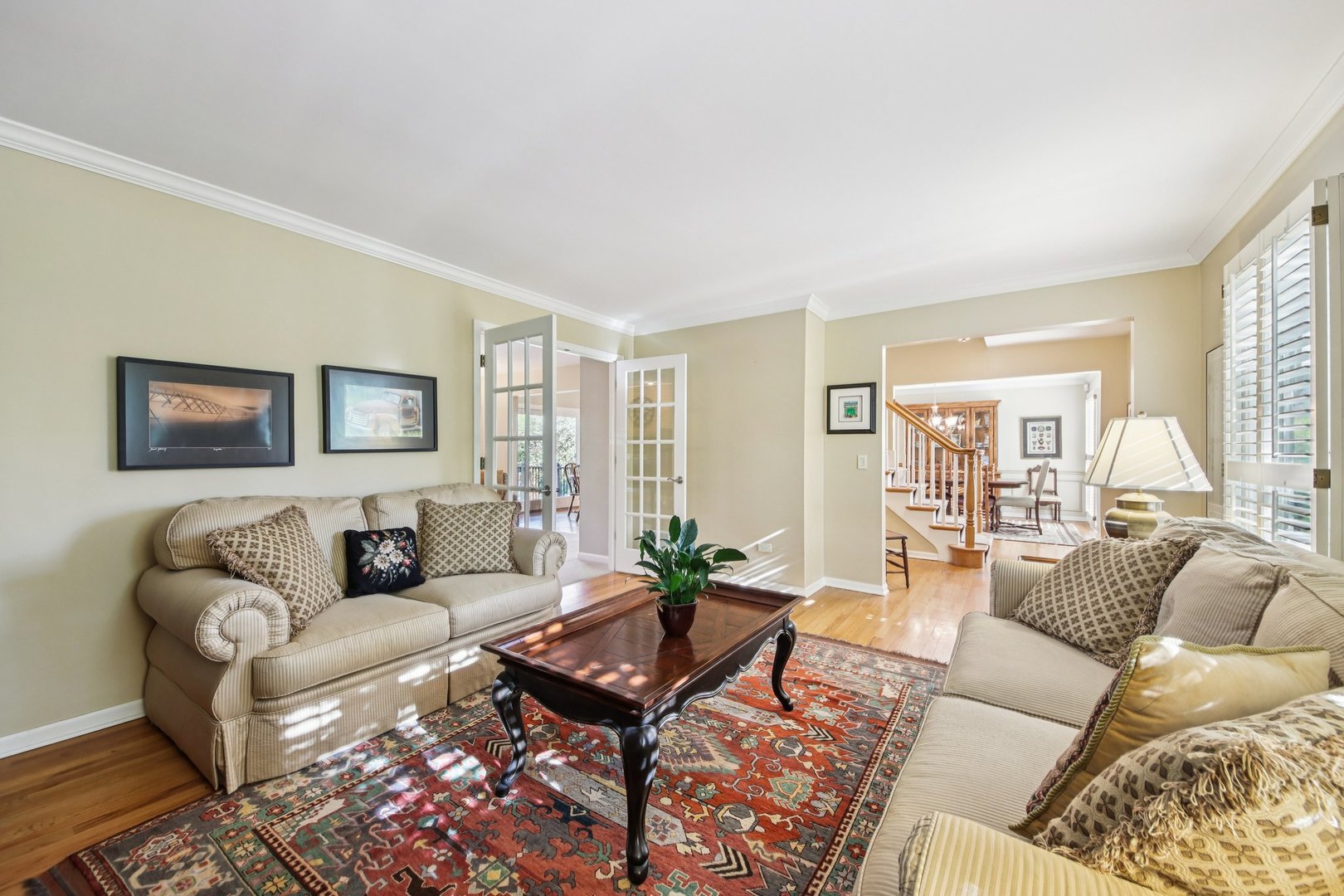 384 Whitney Drive, Barrington, IL 60010