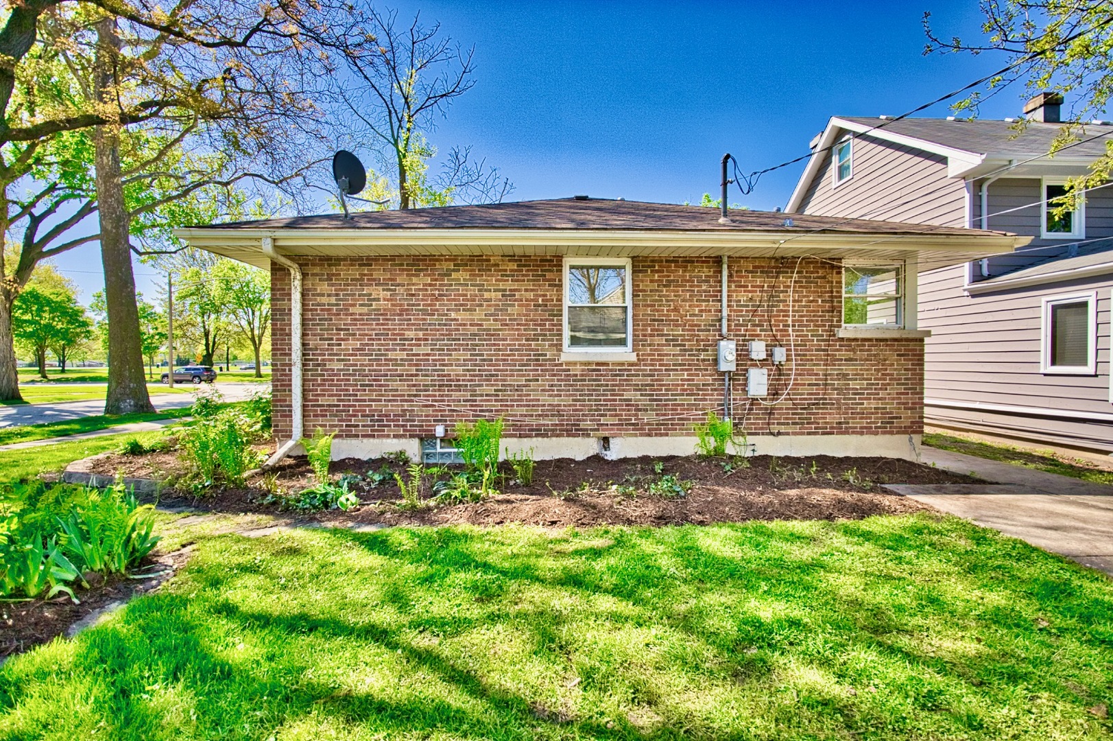 580 S Chase Avenue, Lombard, IL 60148