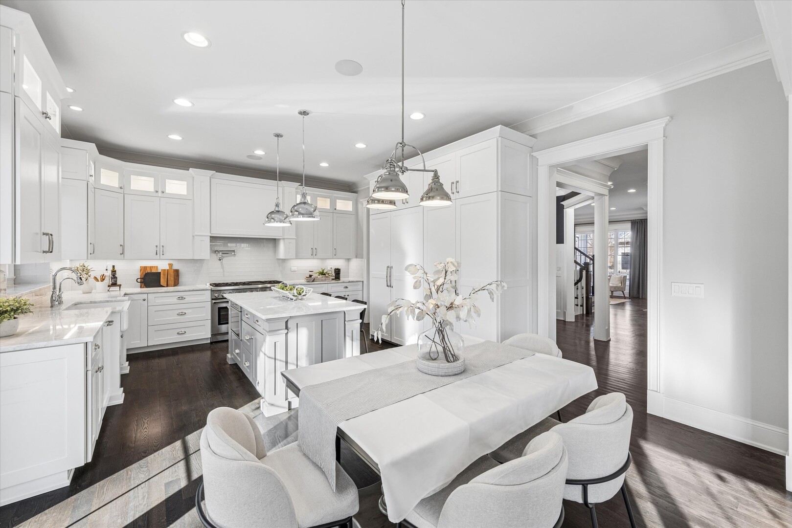 502 S Fairview Avenue, Elmhurst, IL 60126