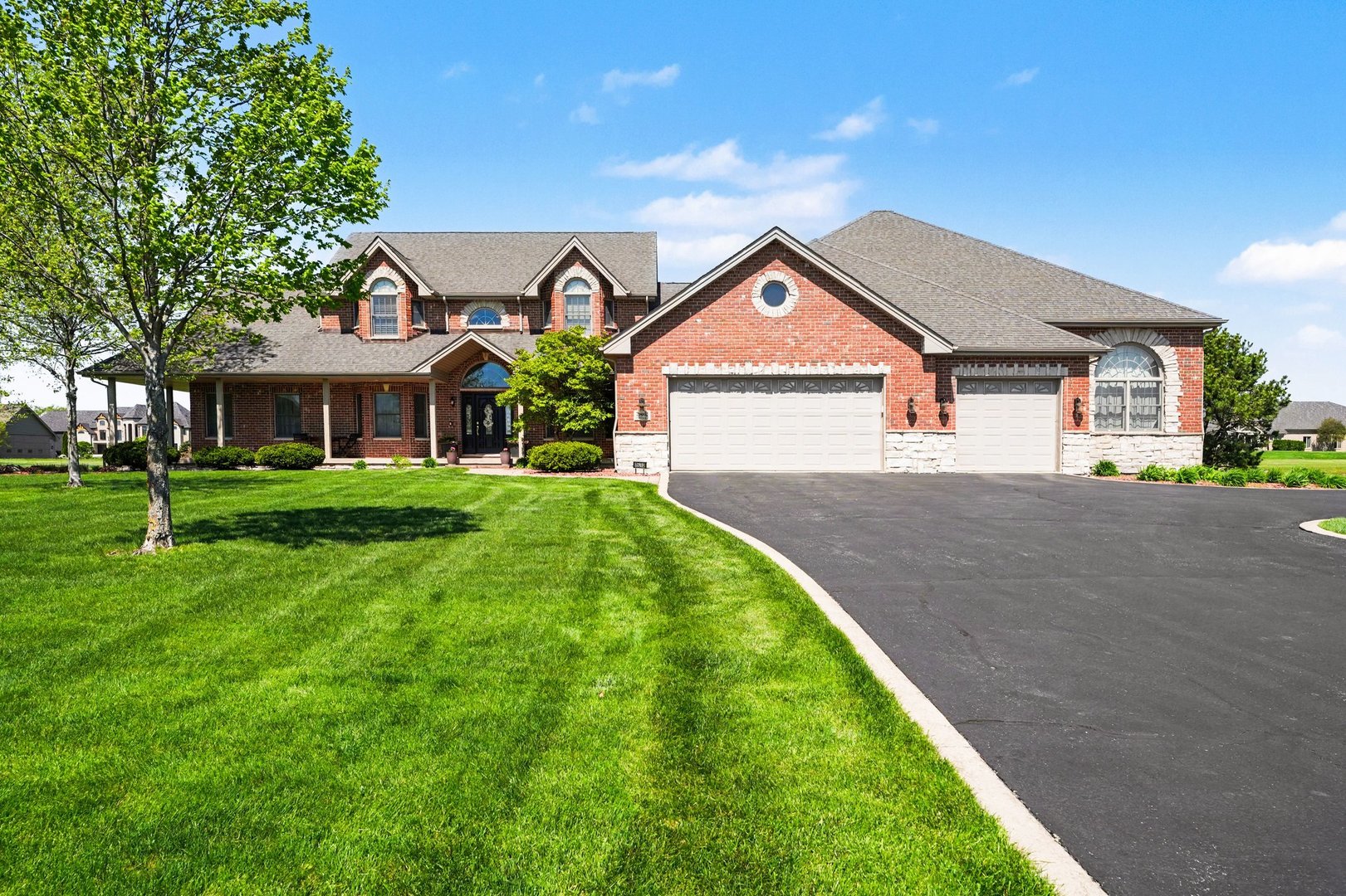 25202 S Doolittle Drive, Monee, IL 60449