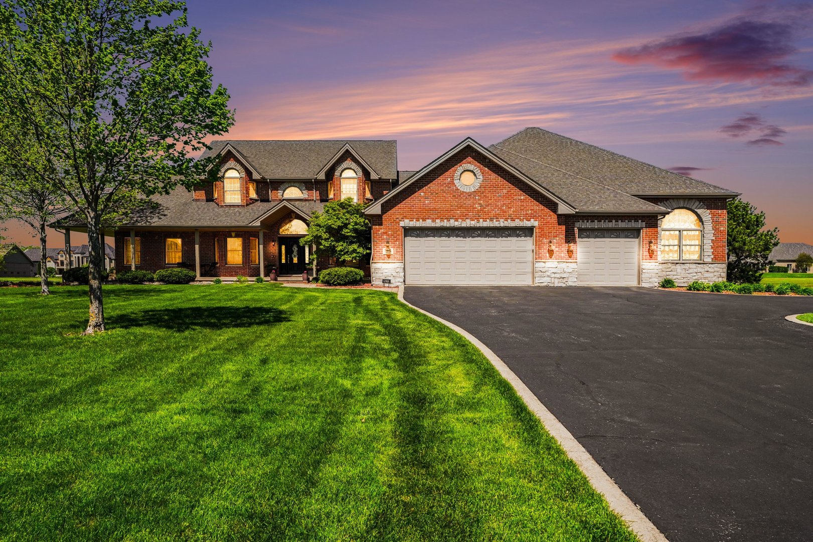 25202 S Doolittle Drive, Monee, IL 60449