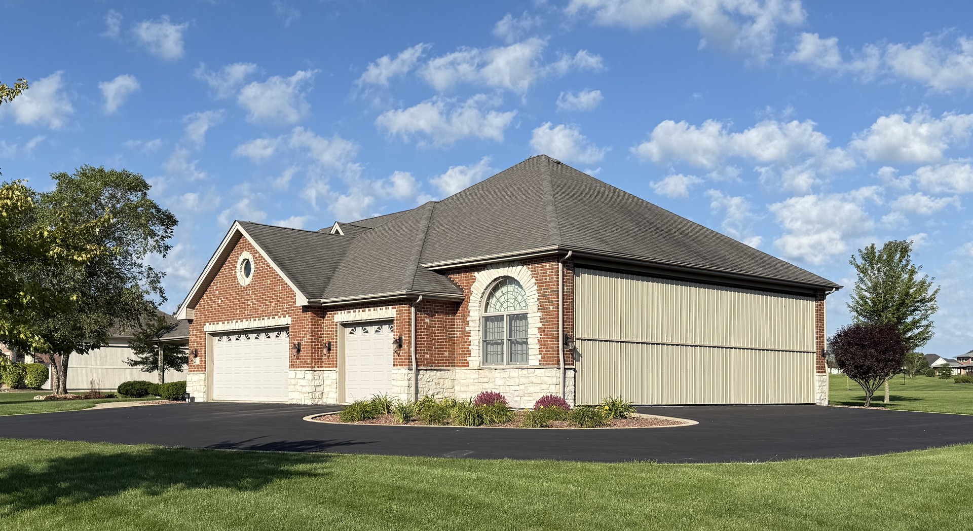 25202 S Doolittle Drive, Monee, IL 60449