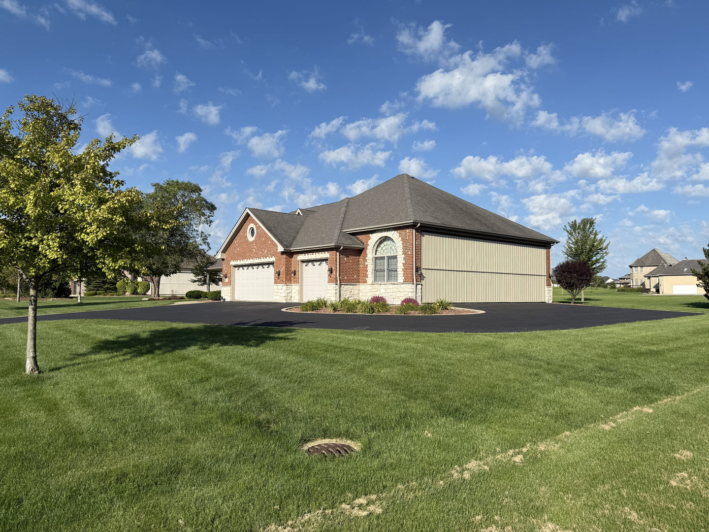 25202 S Doolittle Drive, Monee, IL 60449