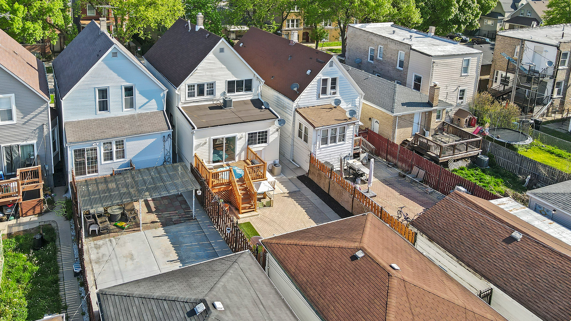 4317 W Shakespeare Avenue, Chicago, IL 60639
