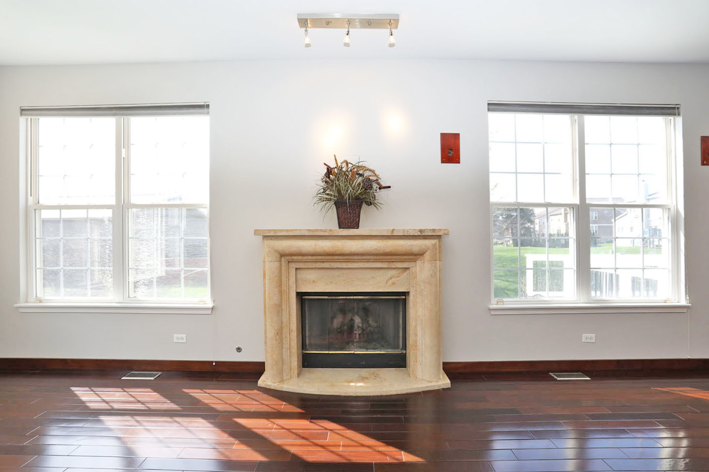 829 Clover Ridge Lane, Itasca, IL 60143