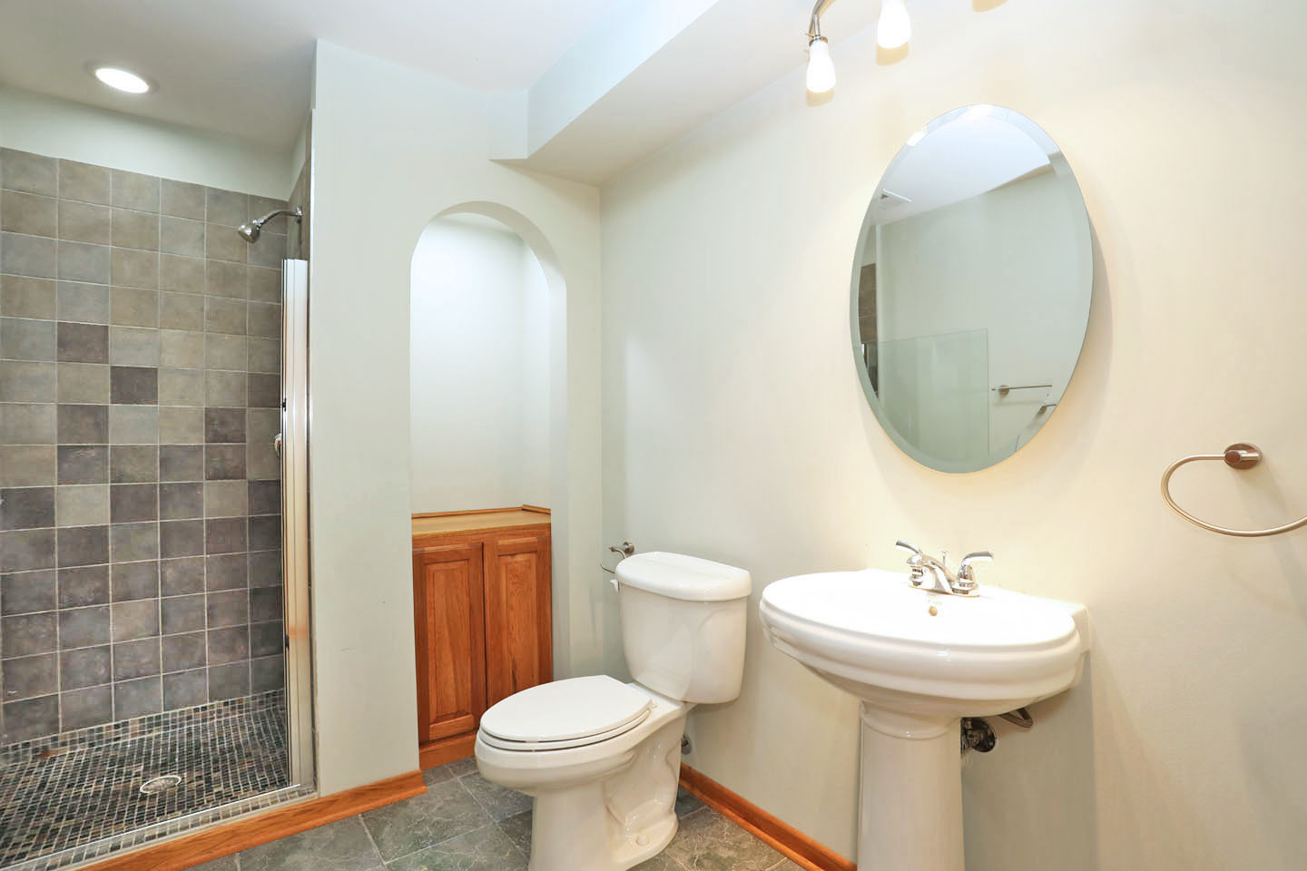 829 Clover Ridge Lane, Itasca, IL 60143