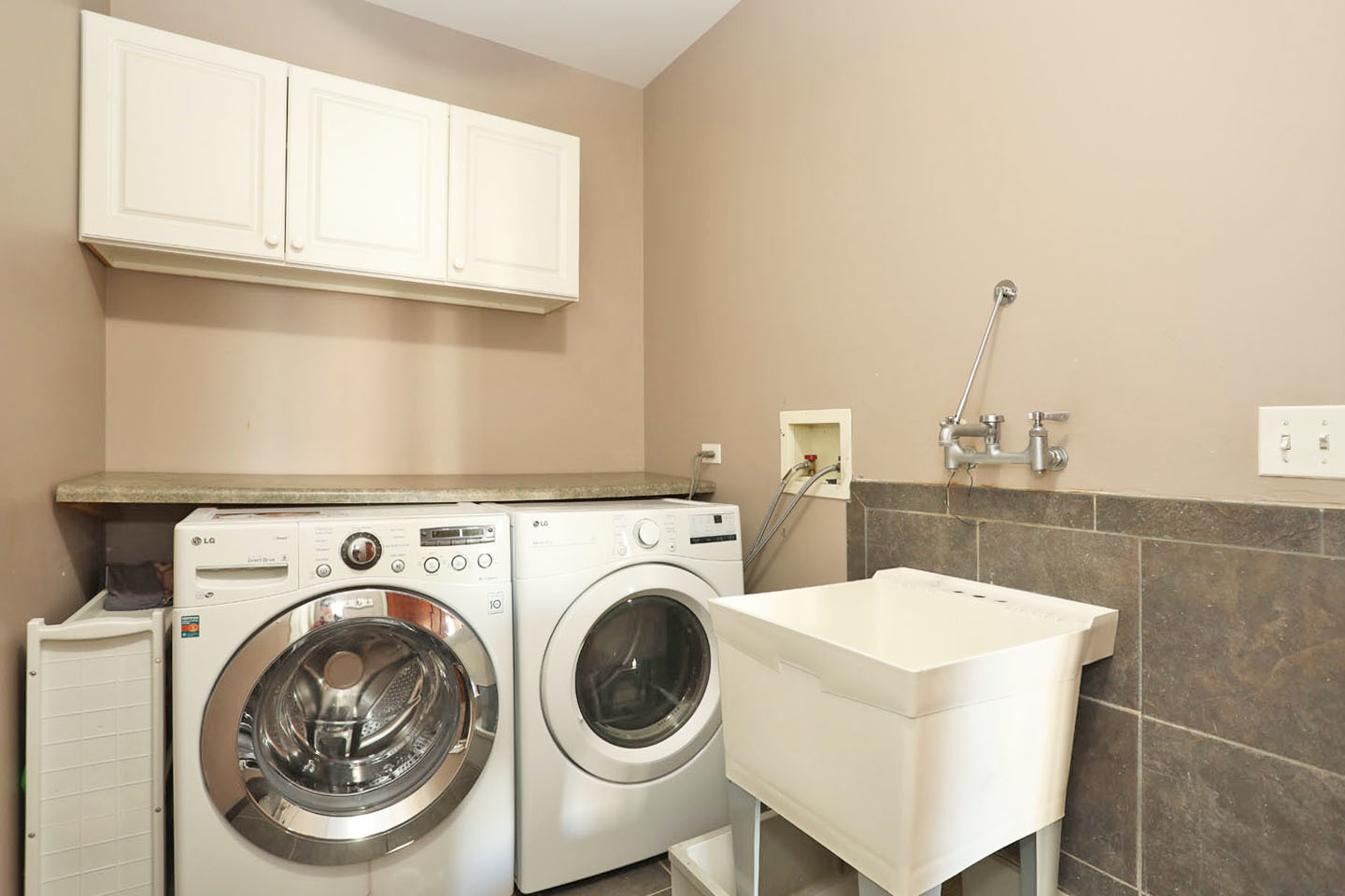 829 Clover Ridge Lane, Itasca, IL 60143