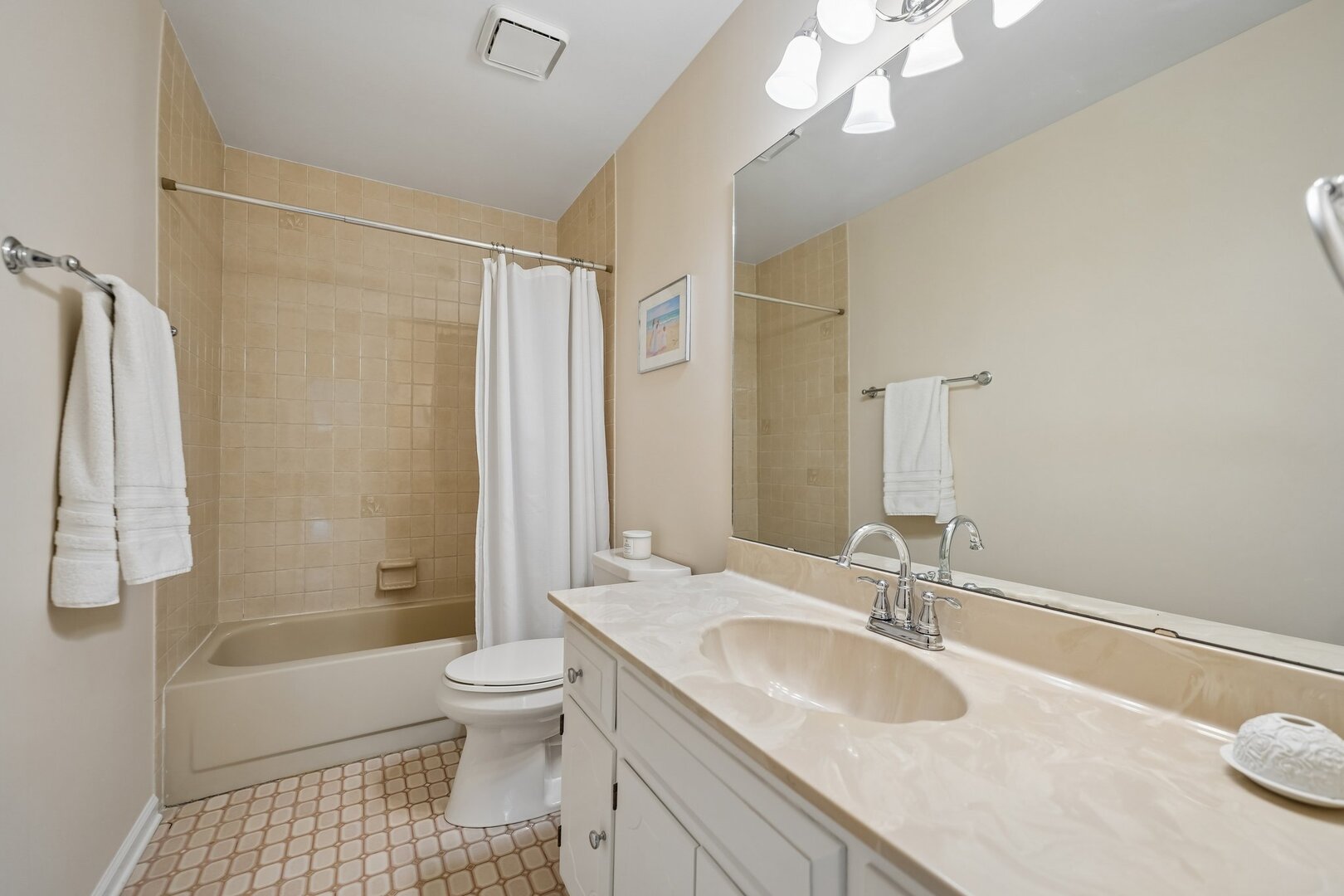 737 Clovetree Court, Naperville, IL 60540