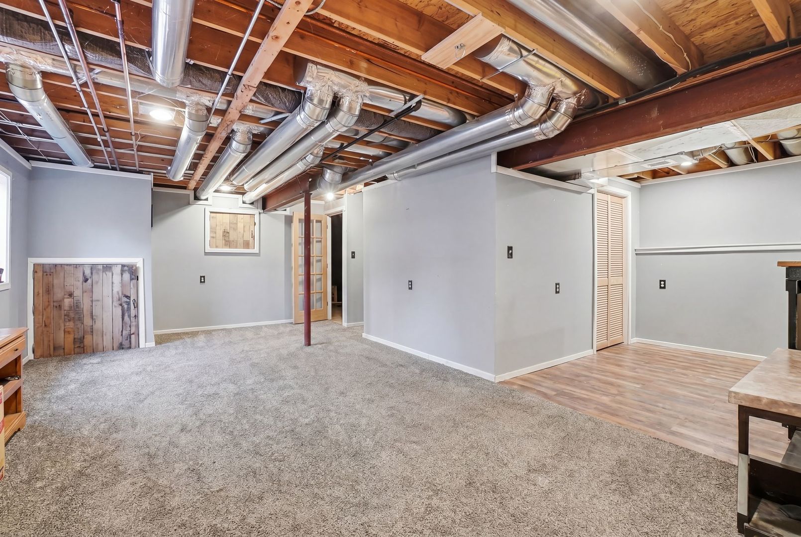 3030 Seekonk Avenue, Elgin, IL 60124