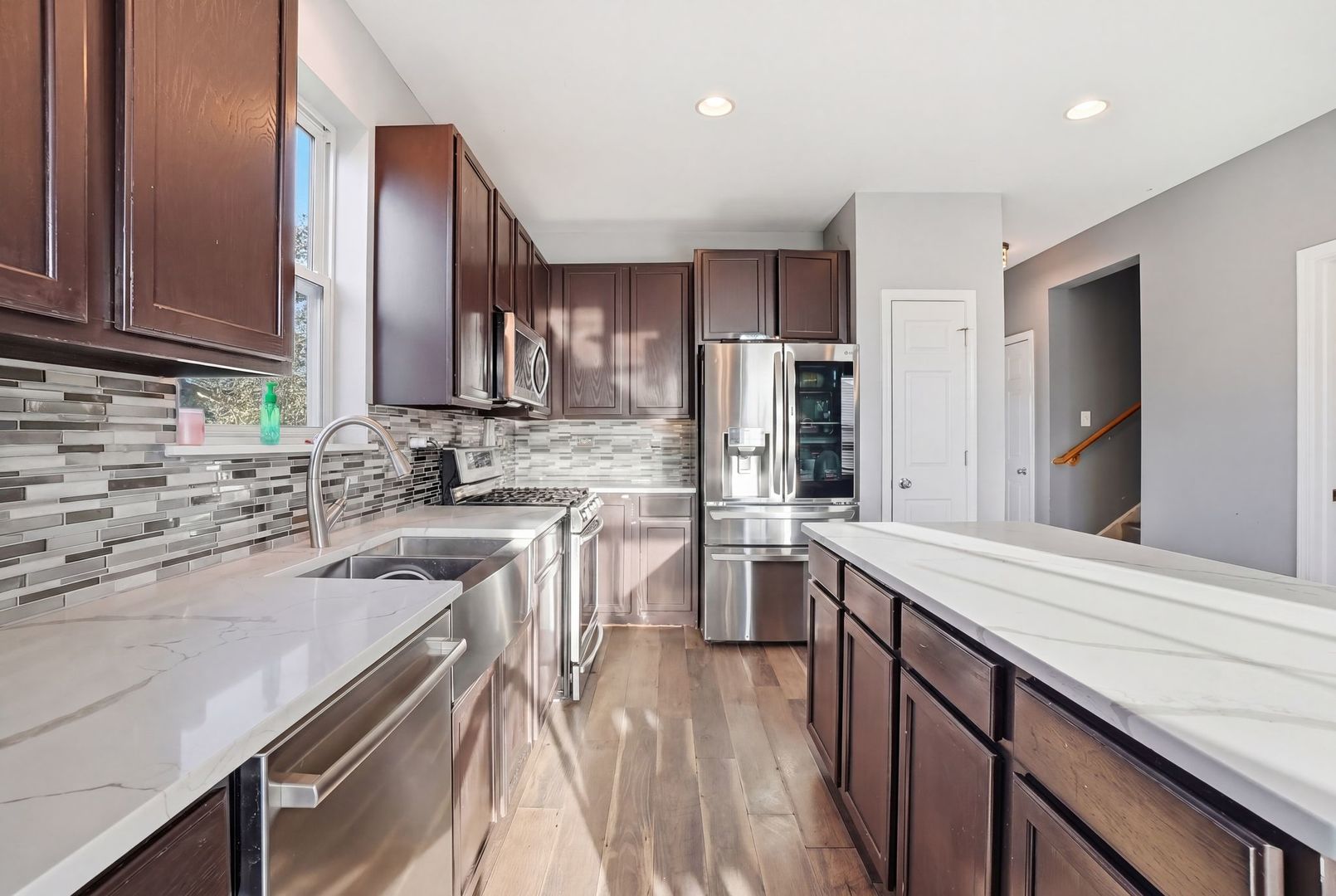 3030 Seekonk Avenue, Elgin, IL 60124