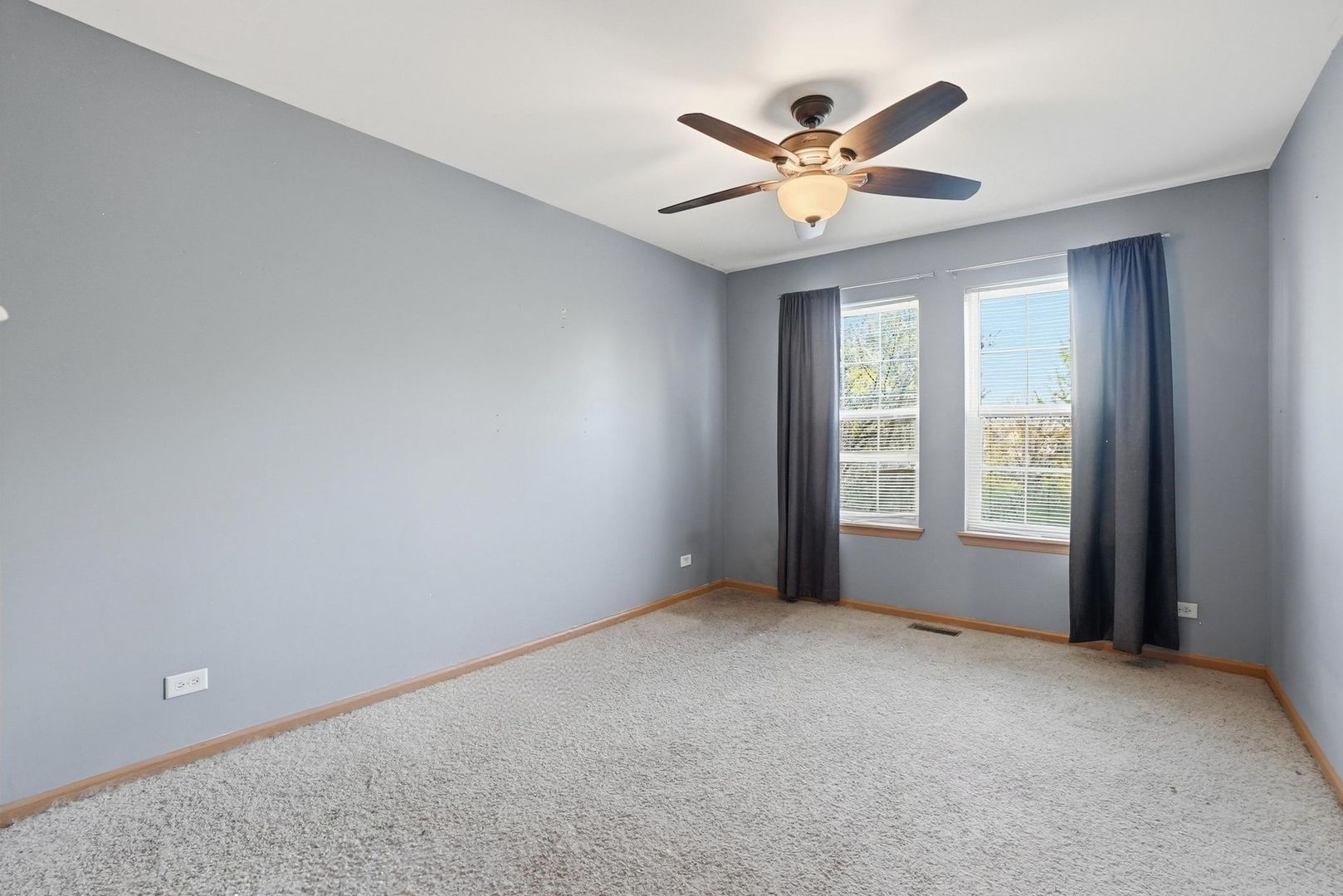 3030 Seekonk Avenue, Elgin, IL 60124