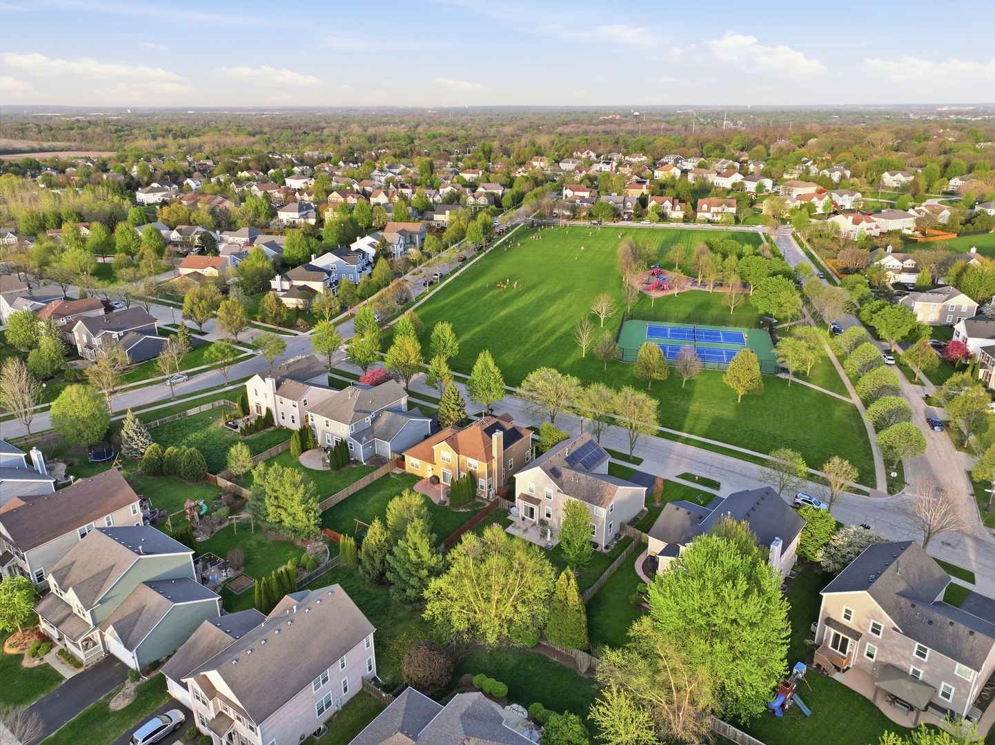 3030 Seekonk Avenue, Elgin, IL 60124