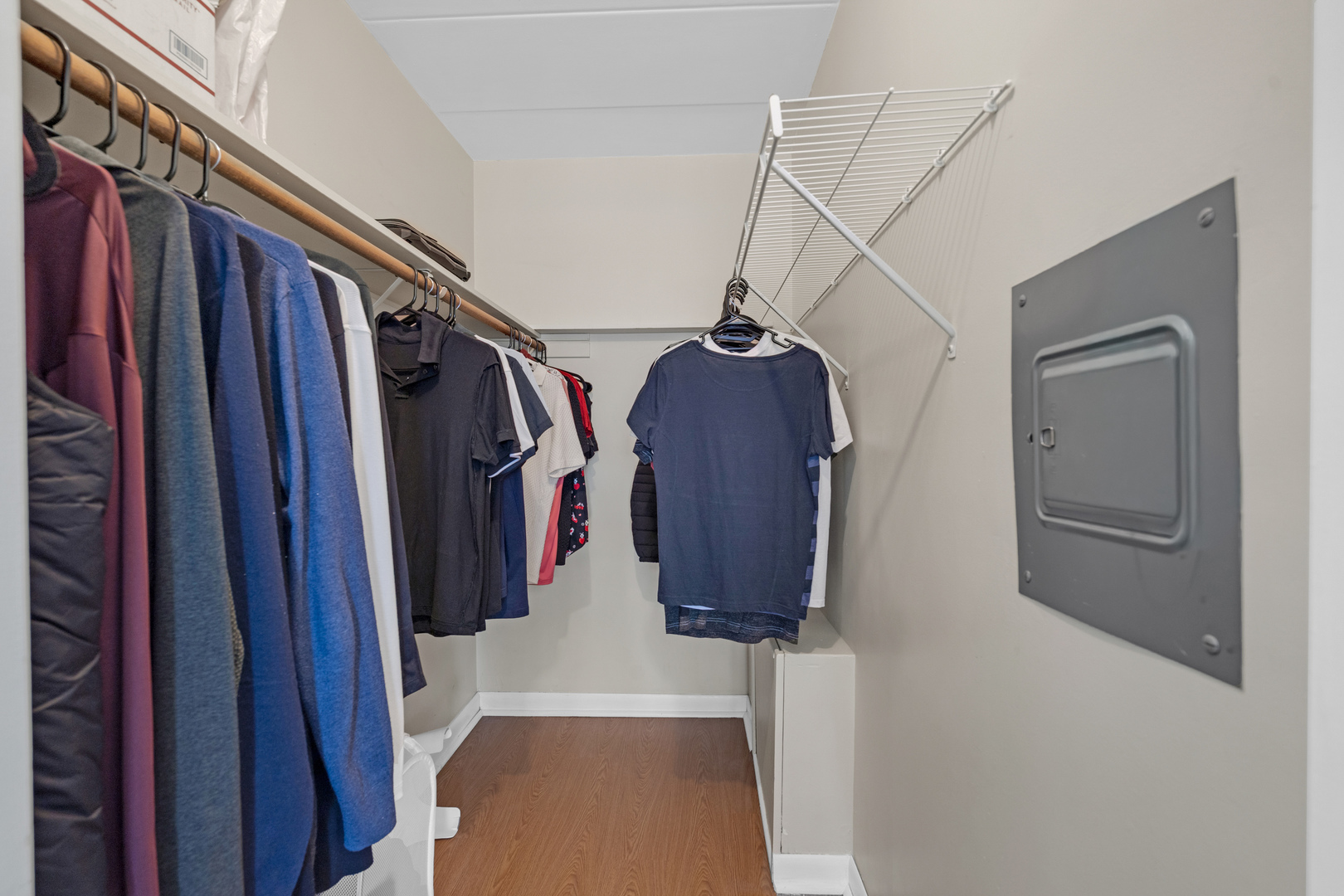 659 S Des Plaines River Road #2A, Des Plaines, IL 60016