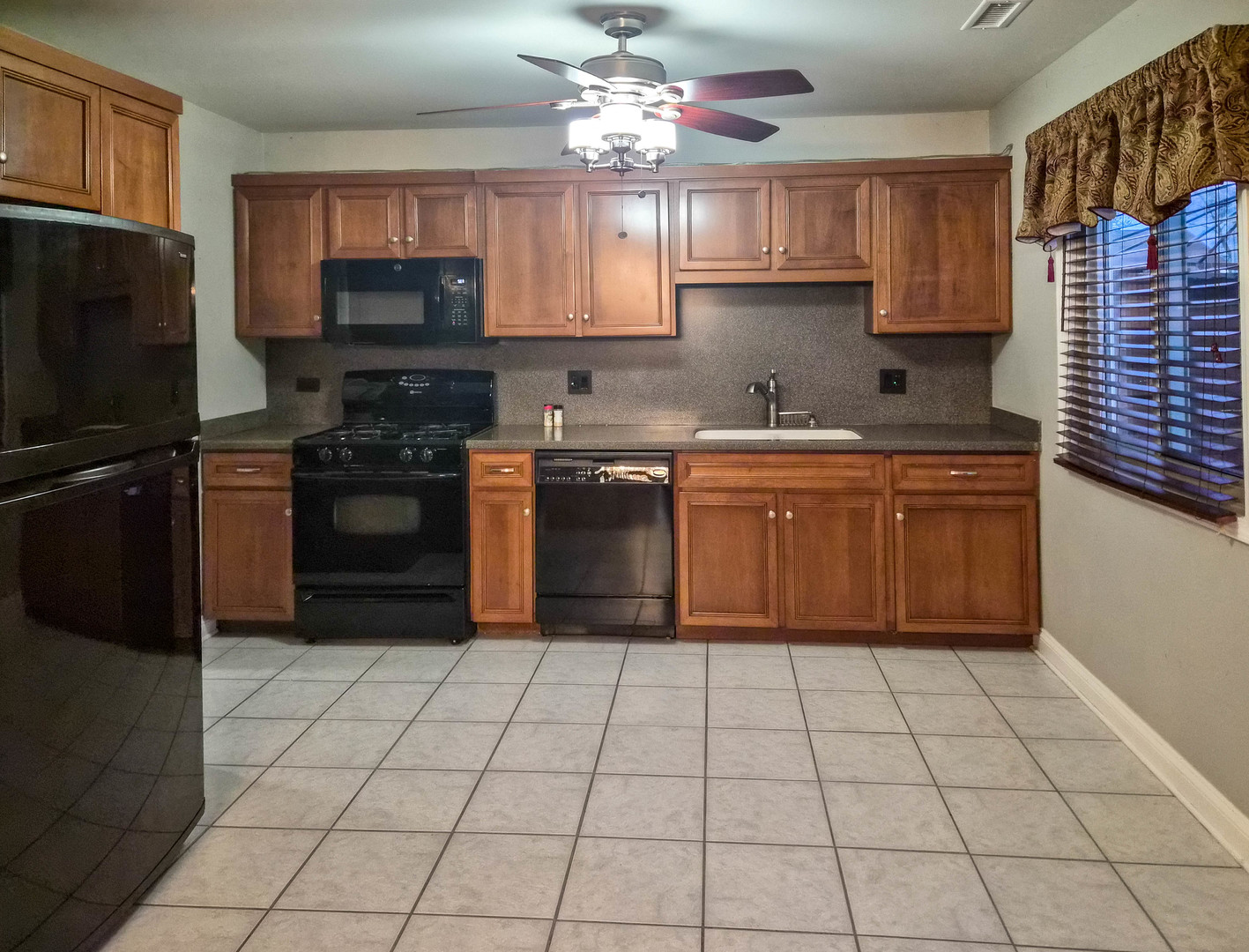 Carol Stream, IL 60188