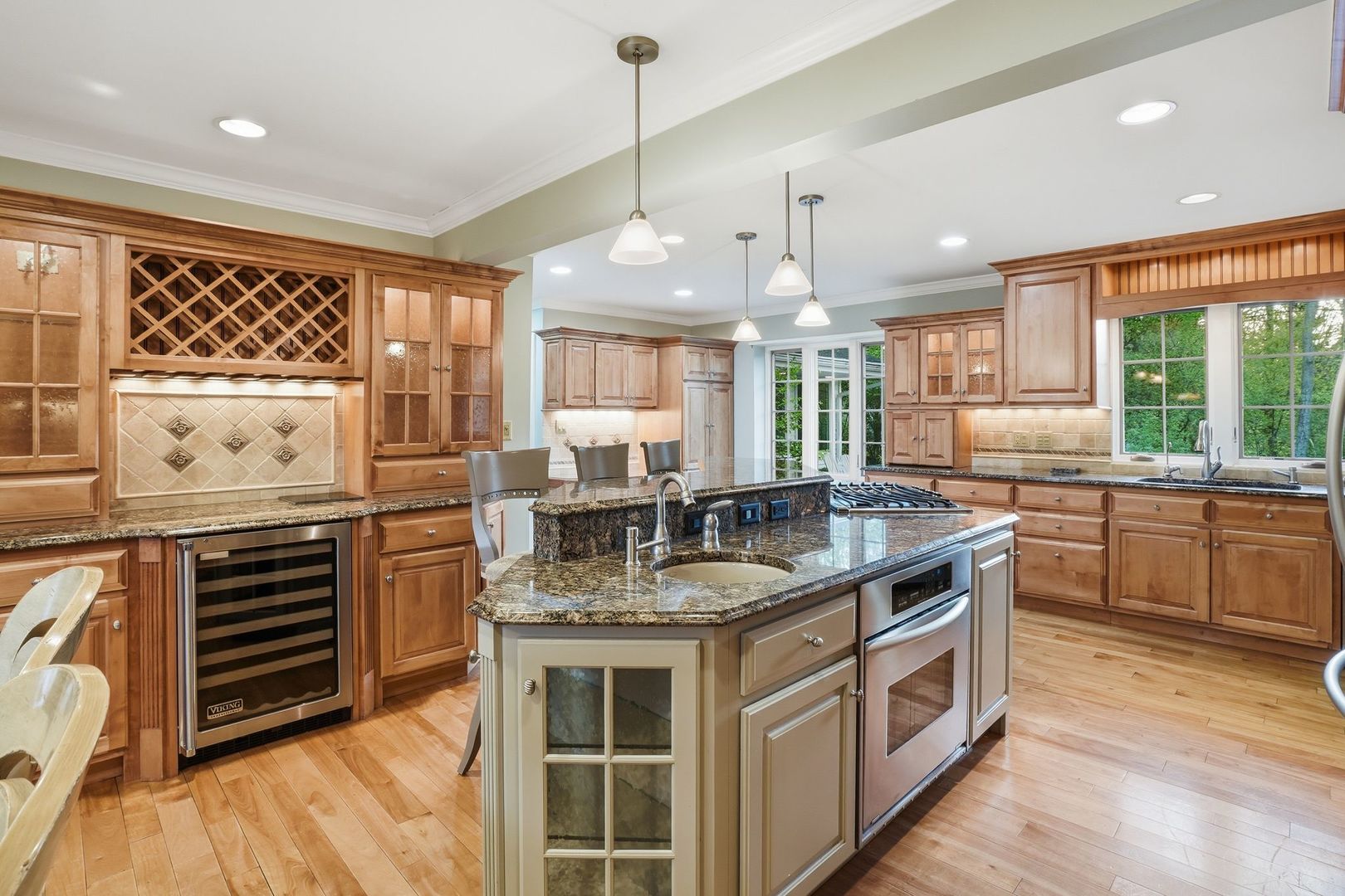 3 Old Creek Road, Palos Park, IL 60464