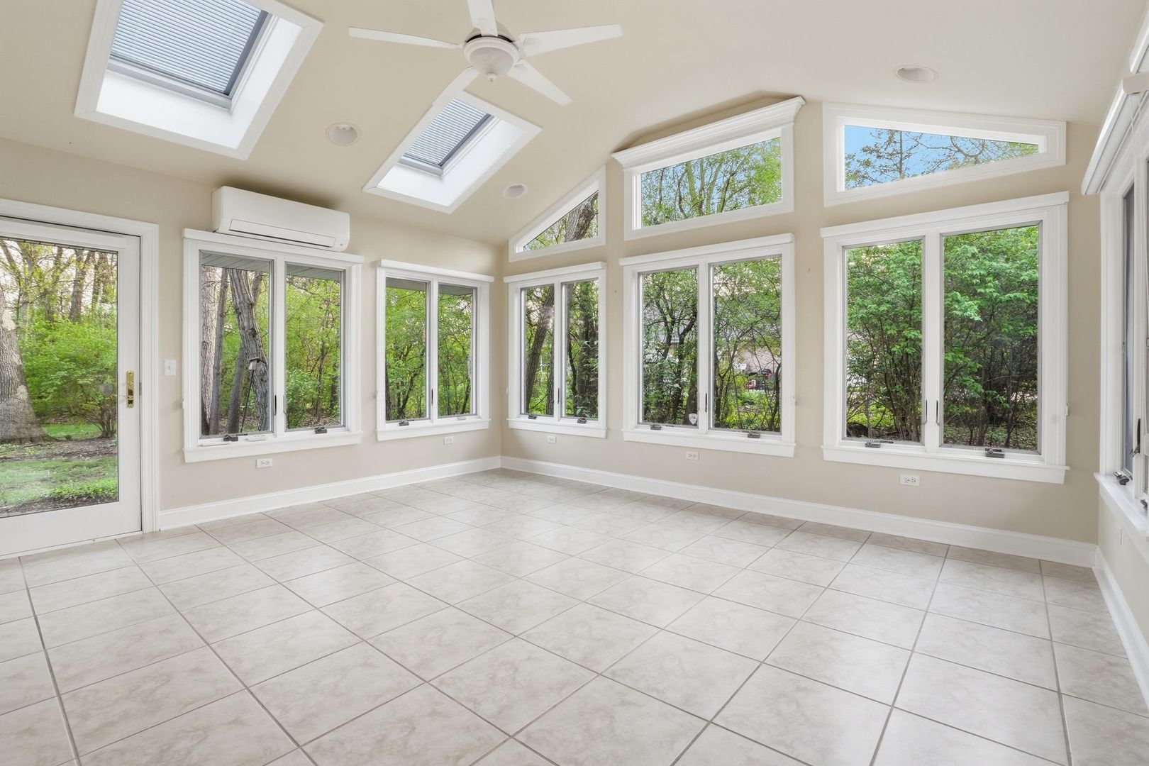 3 Old Creek Road, Palos Park, IL 60464