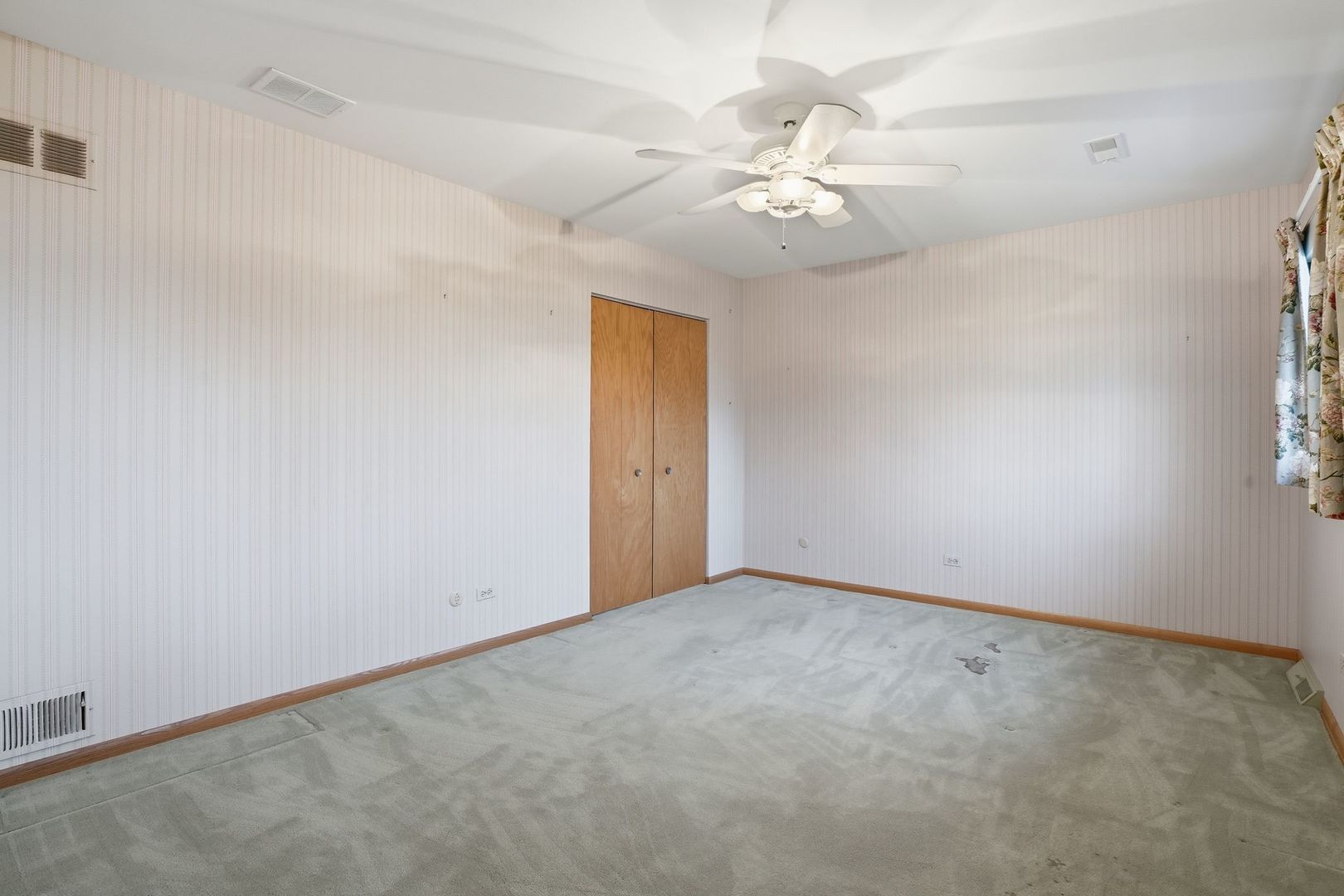 3 Old Creek Road, Palos Park, IL 60464