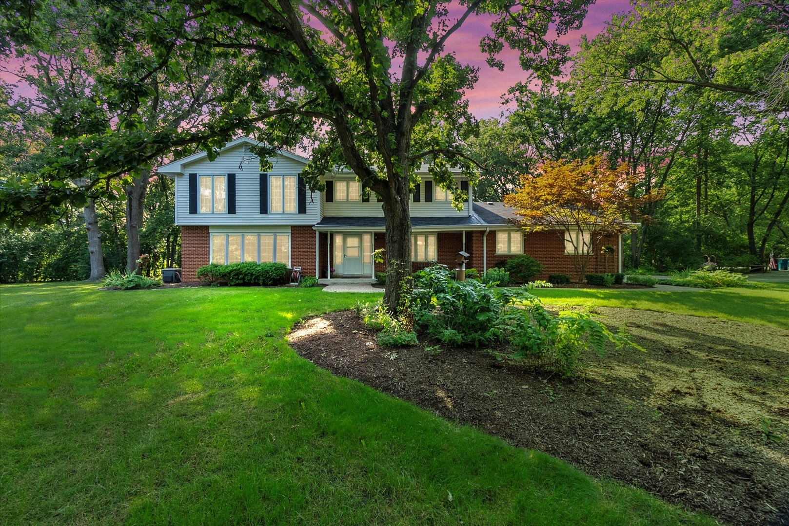 3 Old Creek Road, Palos Park, IL 60464